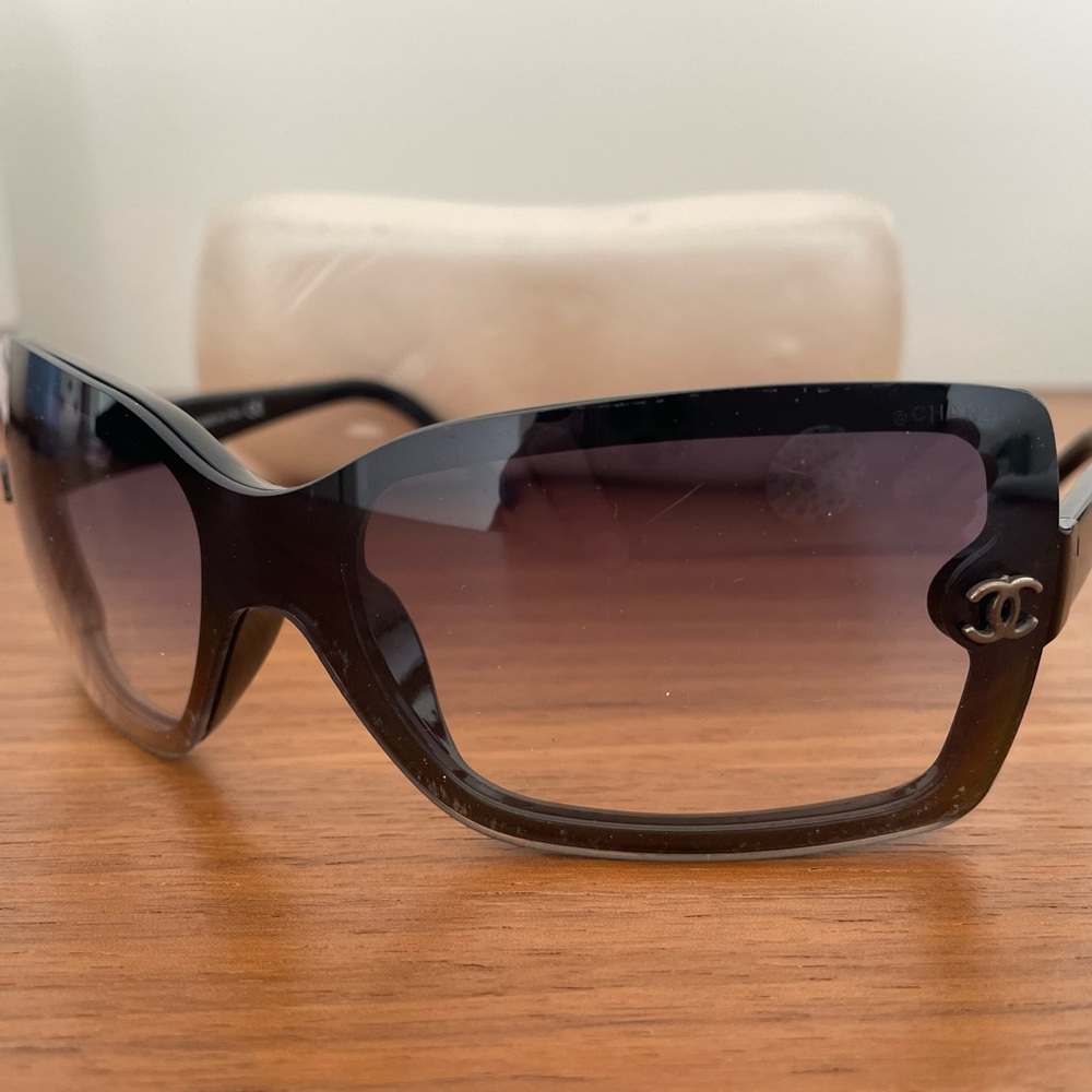 Chanel sunglasses